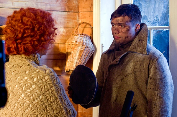 Николай Ефремов в роли Николая Турбина в фильме «Белая гвардия» / Фото: Кинориум Николай Ефремов в роли Николая Турбина в фильме «Белая гвардия» / Фото: Кинориум