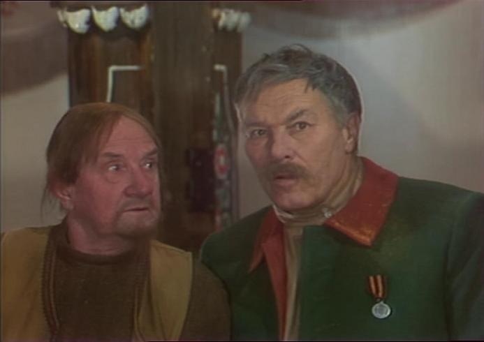 Кутейкин (Аркадий Смирнов) и Цыфиркин (Евгений Буренков) в телеспектакле «Недоросль» / Фото: Кино-Театр.РУ Кутейкин (Аркадий Смирнов) и Цыфиркин (Евгений Буренков) в телеспектакле «Недоросль» / Фото: Кино-Театр.РУ