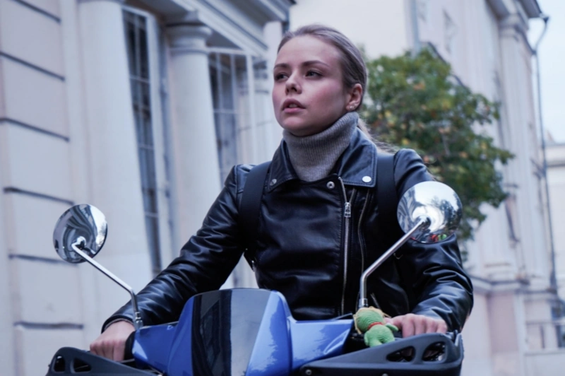 Героиня сериала «Без тебя» Героиня сериала «Без тебя»