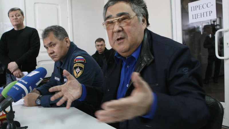Сергей Шойгу и Аман Тулеев Сергей Шойгу и Аман Тулеев