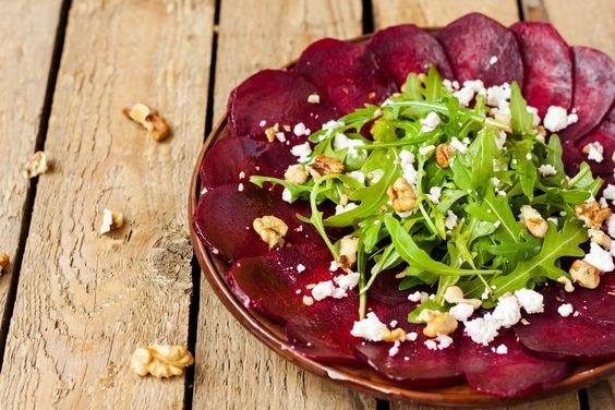 Вариант подачи свекольной закуски Вариант подачи свекольной закуски