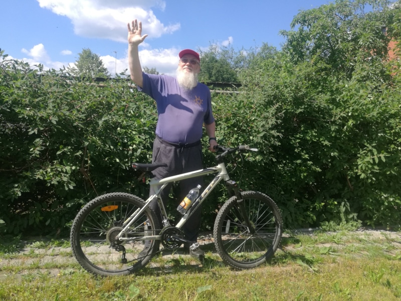 Сергей Соловьев на велосипеде