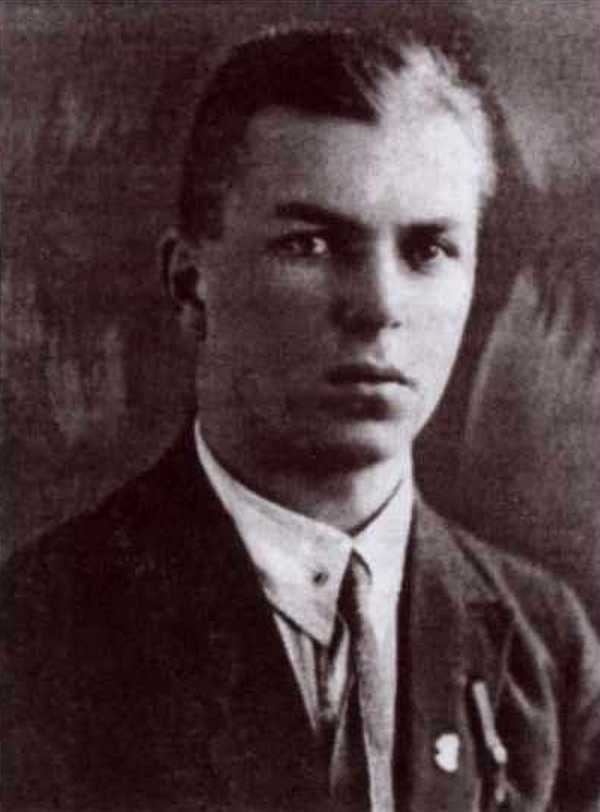 Разведчик Виктор Лягин в молодости