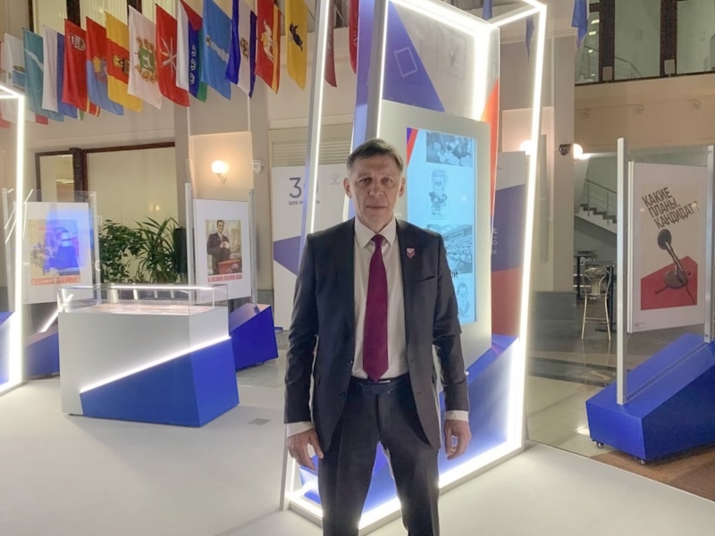 Кандидат в президенты России Владимир Михайлов