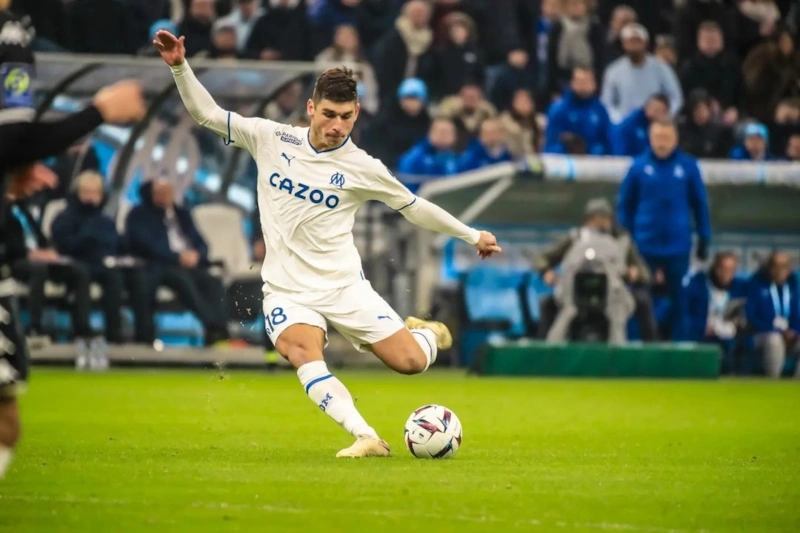 Руслан Малиновский в клубе «Олимпик Марсель» Руслан Малиновский в клубе «Олимпик Марсель»