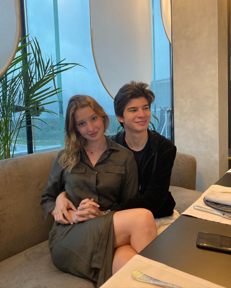 Мария Сотскова и Михаил Омельчук Мария Сотскова и Михаил Омельчук