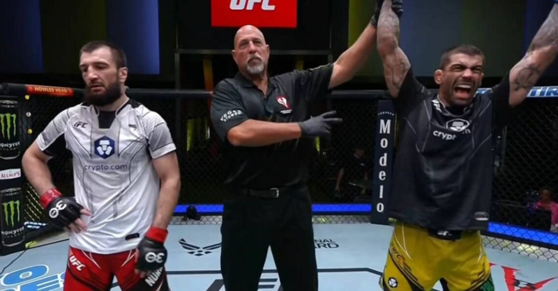 Бой Абубакара Нурмагомедова и Элизеу Залески дос Сантоса