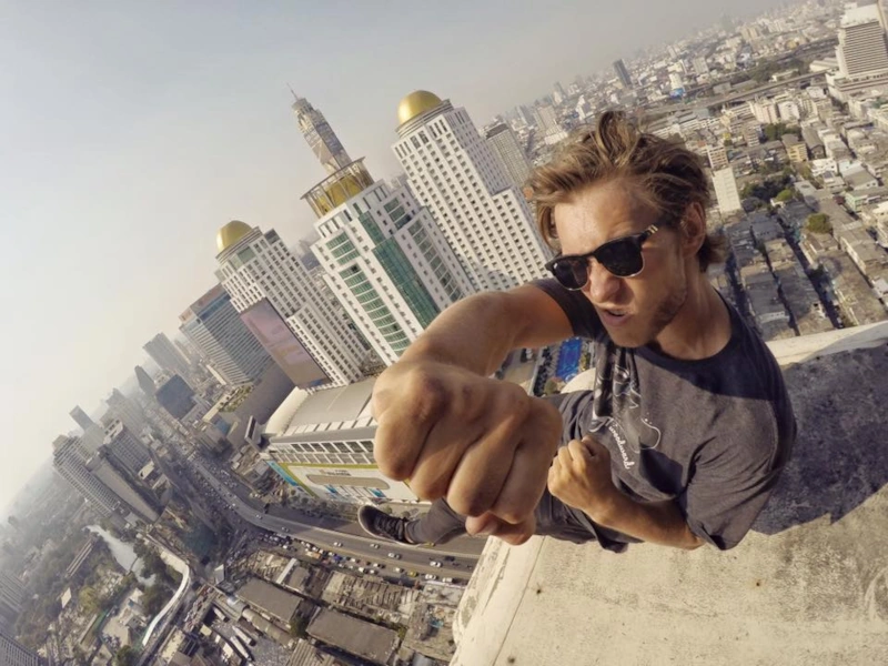 Трейсер Павел Петкун