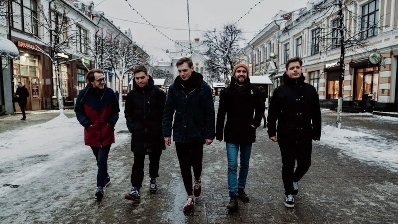 Володя Котляров и группа «Порнофильмы»