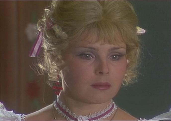 Людмила Суворкина в роли Софьи в фильме «Недоросль» / Фото: Кинориум Людмила Суворкина в роли Софьи в фильме «Недоросль» / Фото: Кинориум