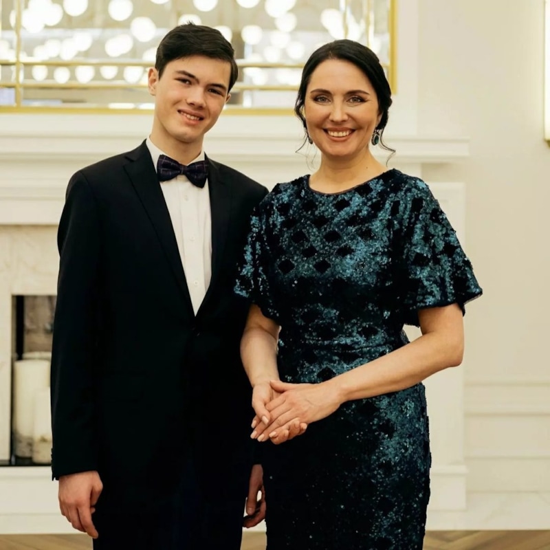 Наталья Лызлова с сыном Наталья Лызлова с сыном