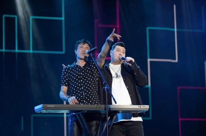 Сергей Богданов в группе «Поднимаем Руки Вверх»