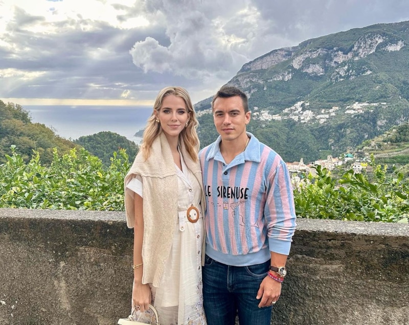 Даниэль Нобоа с женой