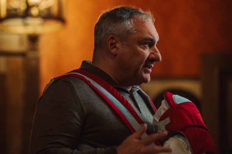 Николай Фоменко в образе Леонида Сергеевича в сериале «Почка» / Фото: Кинориум