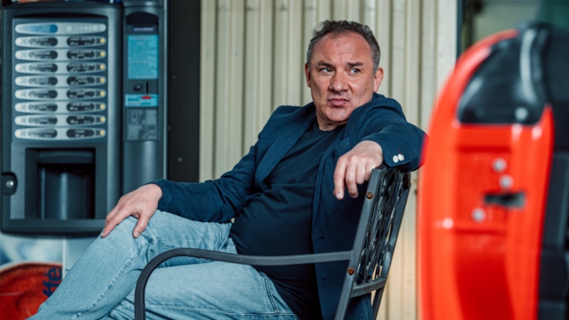 Николай Фоменко в образе Леонида Сергеевича в сериале «Почка» / Фото: Кинориум