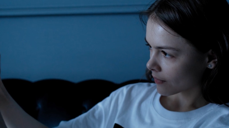 Кристина Корбут в образе Насти / Фото: Кадр из фильма «Слежка»