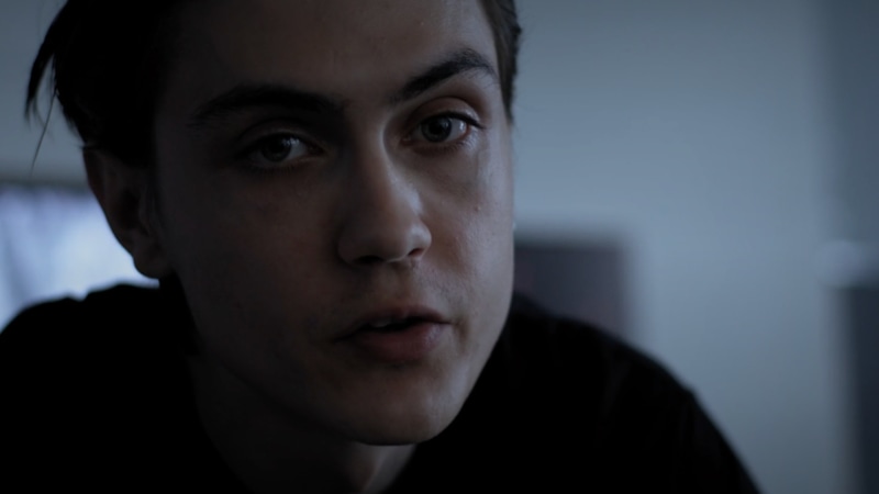 Никита Алеферов в образе Антона / Фото: Кадр из фильма «Слежка»