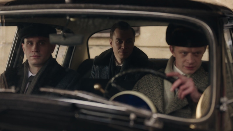 Маслов (Михаил Гаврилов), Воронов (Богдан Гудыменко) и Цветков (Александр Кононец) / Фото: Кино Mail.ru Маслов (Михаил Гаврилов), Воронов (Богдан Гудыменко) и Цветков (Александр Кононец) / Фото: Кино Mail.ru