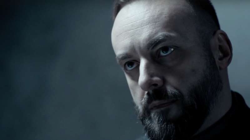 Максим Щеголев в образе Стеклова / Фото: Кадр из сериала «Сармат»