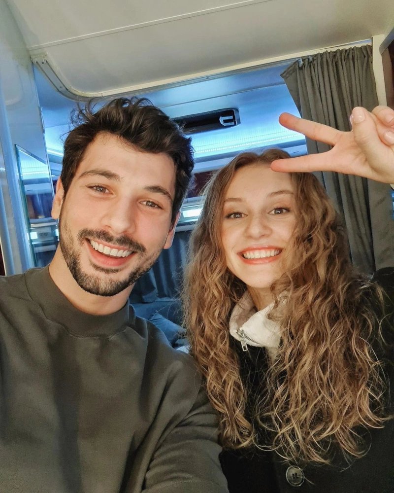 Дениз Джан Акташ и Ахсен Эроглу