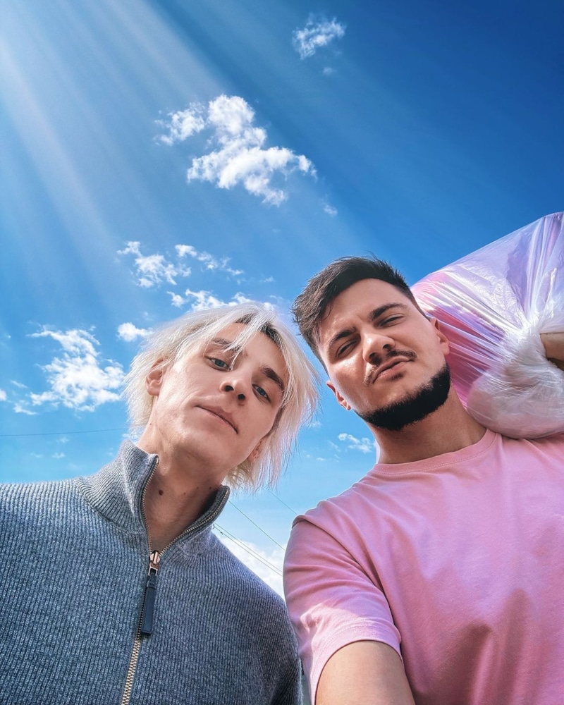 Кирилл Диденок и Влад Бумага Кирилл Диденок и Влад Бумага