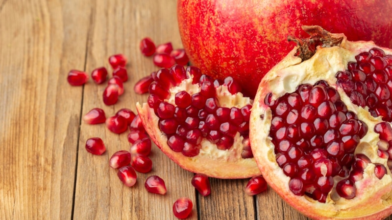 Гранат и старение: полезные свойства