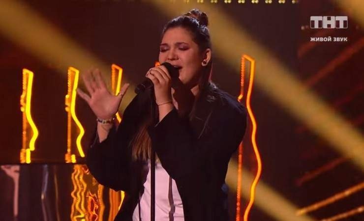 Елисавета Илларионова в шоу «Песни»