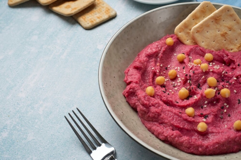 Свекольный хумус: оригинальная закуска