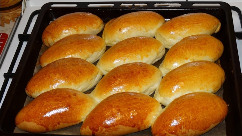 Пирожки без начинки: простые булочки