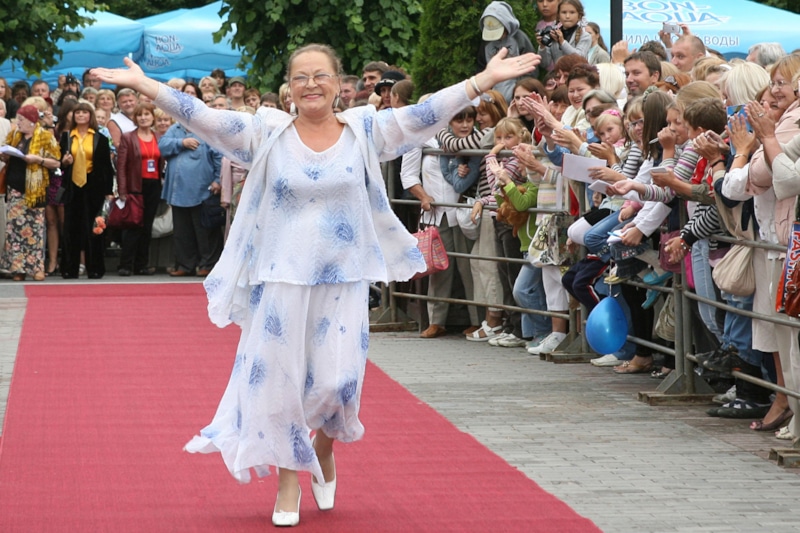 Раиса Рязанова протестует против съёмок сериала по мотивам «Москва слезам не верит» Раиса Рязанова протестует против съёмок сериала по мотивам «Москва слезам не верит»