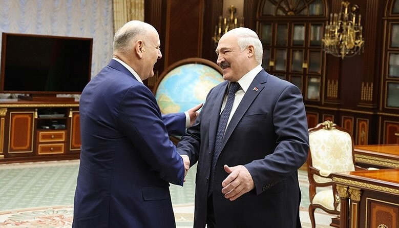 Аслан Бжания и Александр Лукашенко Аслан Бжания и Александр Лукашенко