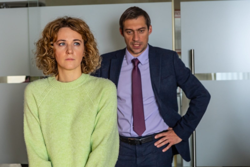 Кадр из сериала «Идеальное заблуждение» Кадр из сериала «Идеальное заблуждение»