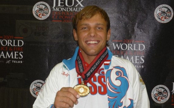 Дзюдоист Алексей Леденев