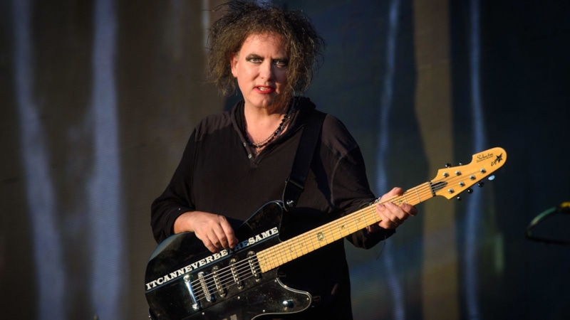 Легендарная группа The Cure вернулась с первым за 16 лет альбомом