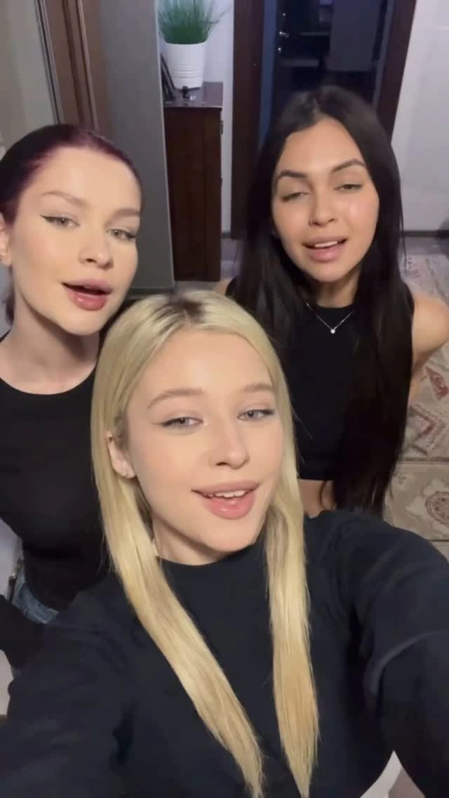 Di в новом составе группы Serebro Di в новом составе группы Serebro