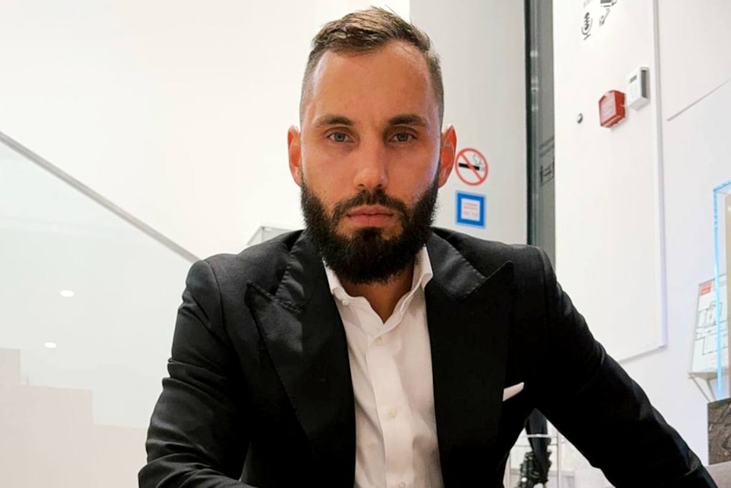 Николай Сердюков лишился работы накануне свадьбы с Ксенией Бородиной