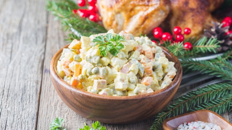 Оливье в лаваше: оригинальная подача Оливье в лаваше: оригинальная подача