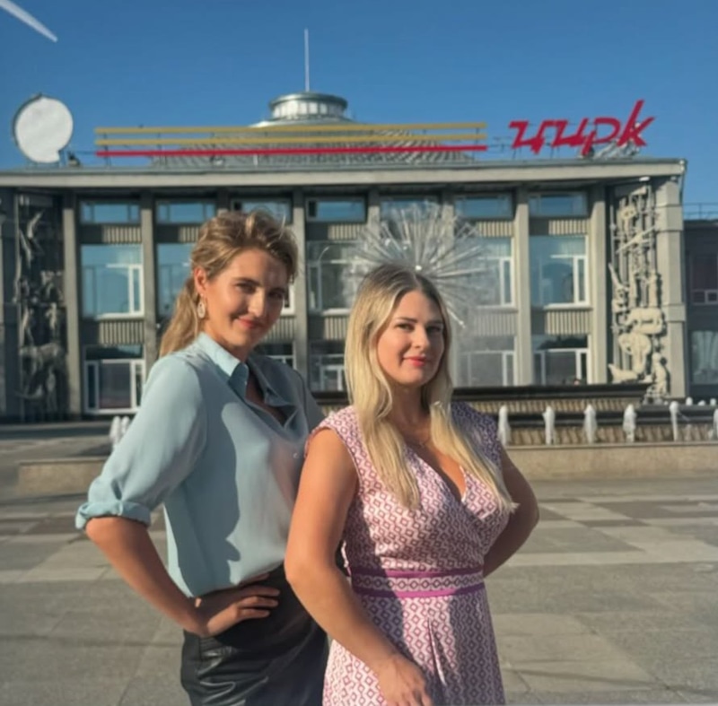 Виктория Олейникова и Ульяна Кравец