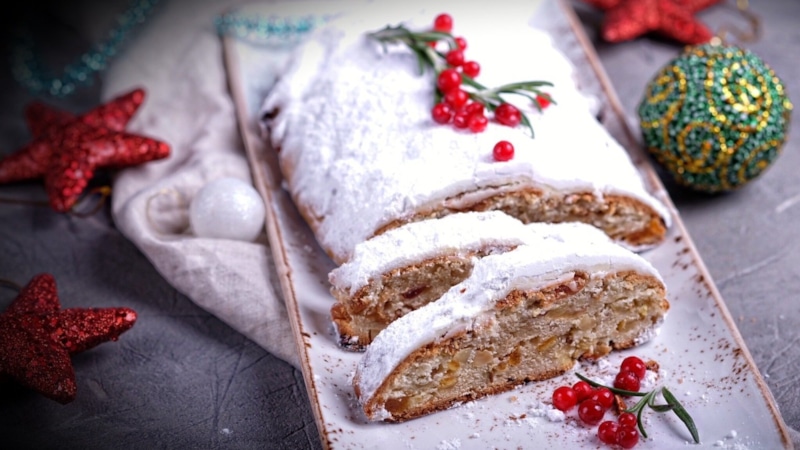 Штоллен: рождественский кекс с цукатами