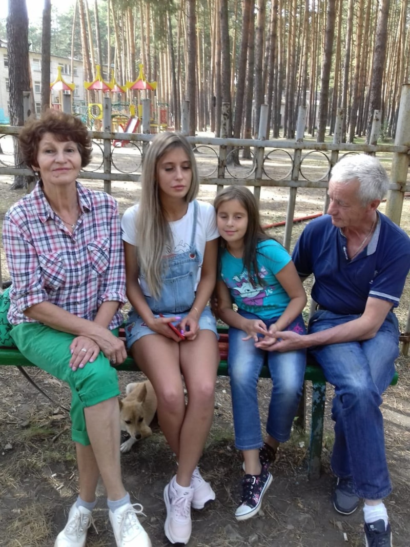 Ксения Каторгина с семьей