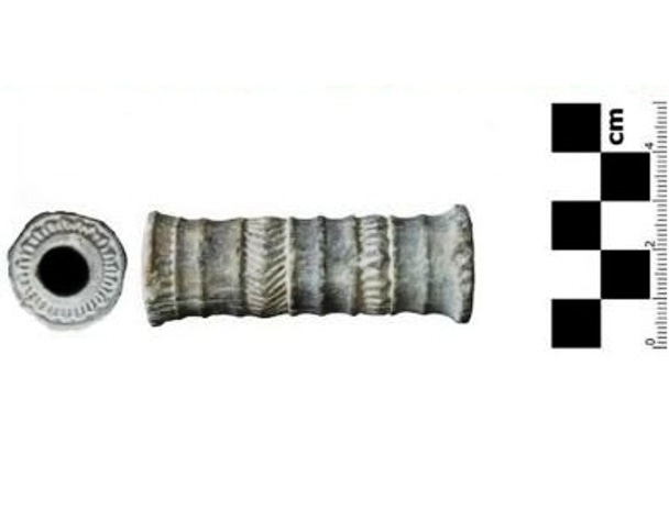 Древнейшая губная помада возрастом 3600 лет Древнейшая губная помада возрастом 3600 лет