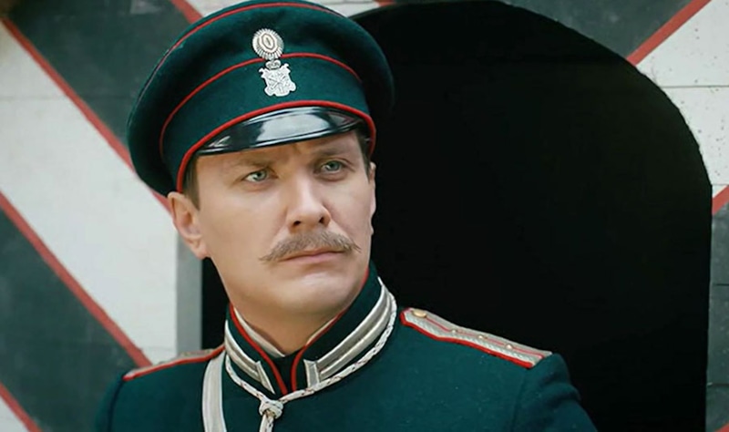 Андрей Горбачев в образе Смолокурова в сериале «Формула преступления» / Фото: Кинориум Андрей Горбачев в образе Смолокурова в сериале «Формула преступления» / Фото: Кинориум