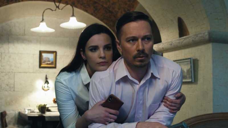  Аверин (Максим Митяшин) и Сметанина (Ксения Лукьянчикова) / Фото: Кадр из сериала «Северная звезда»