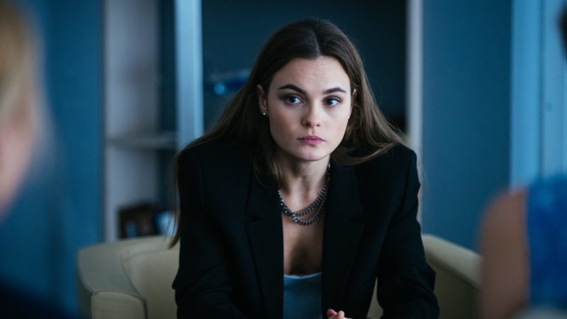 Ангелина Стречина в образе Иры в сериале «Сестры» / Фото: Кинориум