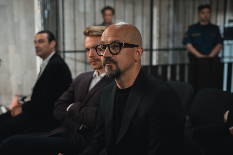 Егор Дружинин в образе Елагина в сериале «Неверные» / Фото: Кинориум