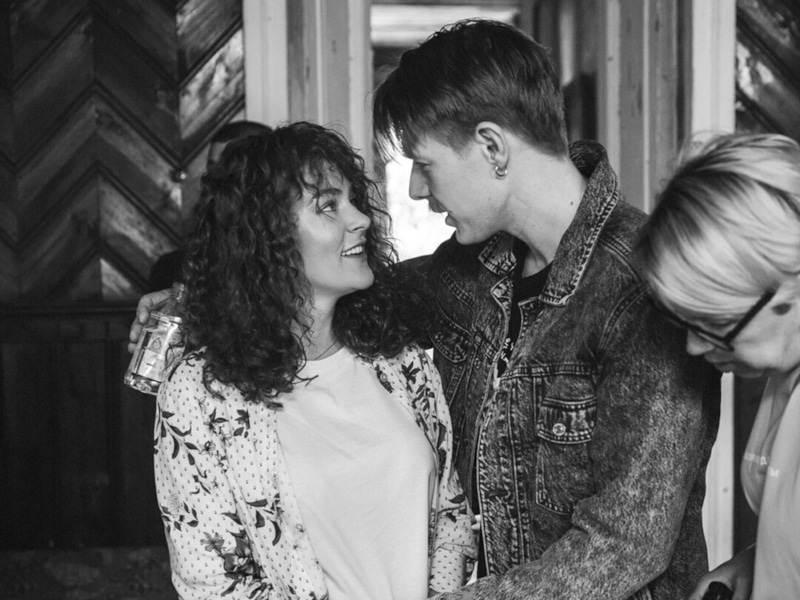 Тарас (Никита Ефремов ) и Рита (Аглая Тарасова) в сериале «Морозко» / Фото: Кинориум