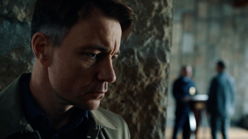 Кирилл Гребенщиков в образе Васецкого / Фото: Кадр из сериала «Такси под прикрытием»