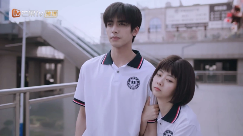 Сун Вэйлун и Тань Сунъюнь в сериале «Во имя семьи»