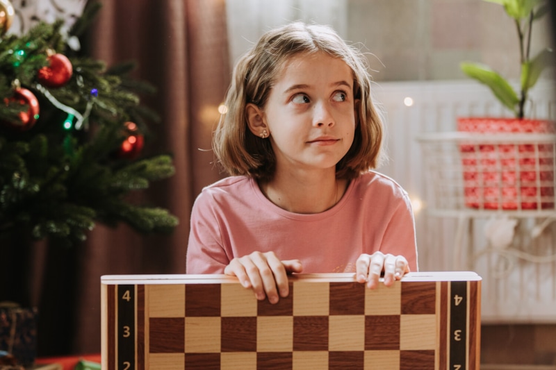 Виталия Корниенко в образе Лизы в фильме «Папины дочки. Новогодние» / Фото: Кинориум