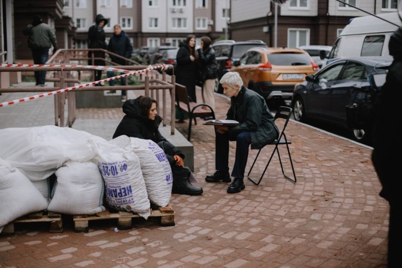 Марина (Глафира Тарханова) и Анна Клинских (Диана Арбенина) в сериале «Обоюдное согласие» / Фото: Кинориум